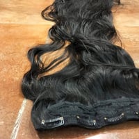 ١٧ خصلة • كبس • باروكة تعليمية