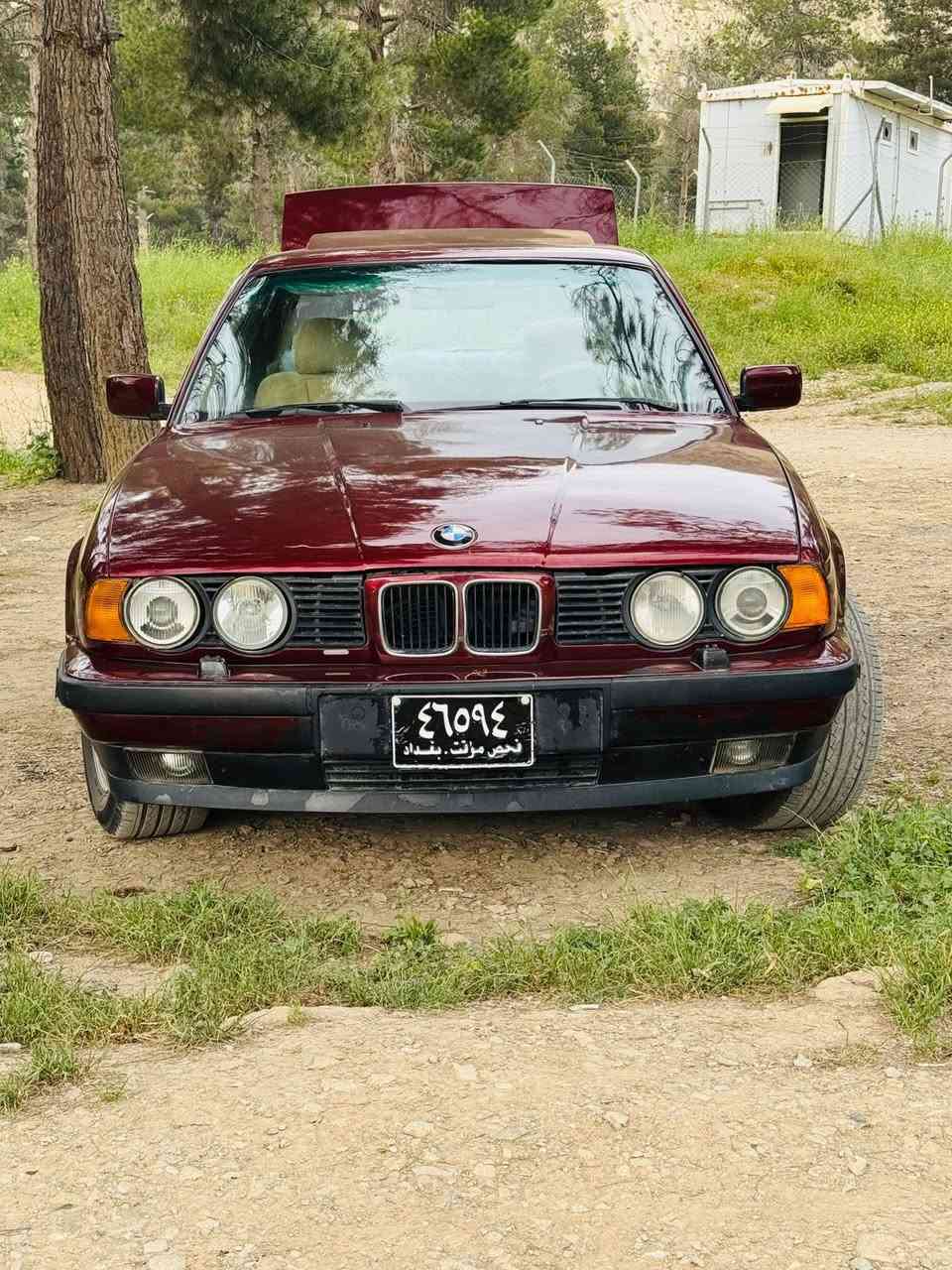 Bmw
e34
1992
520
بۆیاخی شوشەی
دەعم و لێدراوی نیە
گێڕ عادی
سەیارە ئاڕم پلاستیک بەشەرتی ئارم 
ئەوەلیات و موو س و بڕاوە
سەیارەکە لە ڕووبەروو جوانتر نە بوو مەسرەفی ڕێگەت عایدی من
سەیارە کە هی ماڵی خۆمە هی مەعڕەز نیە
مواسەفات 
چوار جام کارەبا
ئاوێنە کارەبا
تەبرید
سلایت بەشەرت
ناو زەرد
چوار تایە ی لۆکی لەسەرە
کلا ج و عەینەی تازەیە
پاتری تازەیە
تەقەو ڕەقەی بەشەرت
هەتا سیمی بەنزینیشی گۆڕاوە
گێڕو مەکینە ی بێ عەیبە
هەموو شتێک نووسراوە جوان بیخوێنەوە. ئینجا تەلە فۆ ن بکە

ناونیشان سلێمانی تاسلوجە
موشتەری. نی تەلە فۆن مەکە
وەتس ئەپیشی لەسەرە
***********
