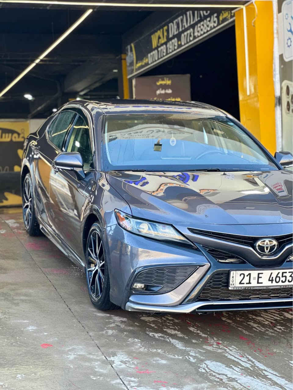 کامری ئێس ئی ٢٠٢٢ بێ بۆیاخ 
مواسەفات ئەمریکی ناو ڕەش 
کوشن جلد و کارەبا 
تەحدید سورعە، باتڵ شەفت، خەتی جادە، ڕادار زۆر مواسەفاتی تر 
سەیارەکە بێ تەقە و ڕەقەیە، گێڕ و مەکینە و کارەبایاتی بە شەرت
ئێر باگ بە شەرت بۆیاخی نیە
سەیارەکە تەواو کامل و بێ کێشەیە
سعری ٢ دەفتەر و معامەلە 
ڕەقەم شانسی بە ڕەسم دانراوە بۆ زانیاری تەلەفون بۆ ئەم ژمارەیە بکەن ( *********** ) السليمانية, العراق
