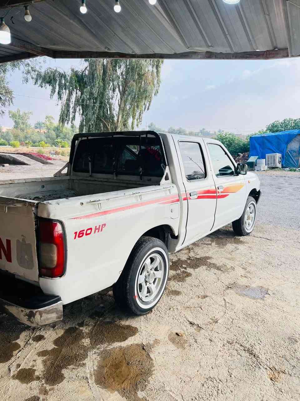 السلام عليكم نيسان كير ومحرك وصدر وتايرات كله جدد سياره حيل حلوه للبيع أو مراوس السعر ٤٠وبيه مجال 

ملاحضه السياره بدون كص السياره حبل صاحبه ماندله مكفوله دوله وعشائر ***********
