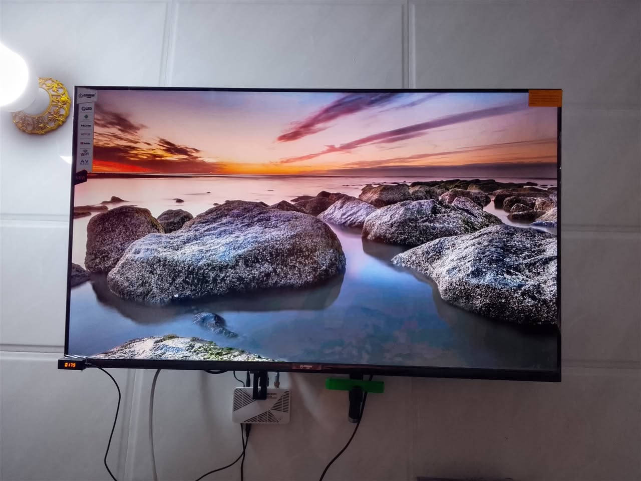 سلام عليكم.  شاشه بلازما حجم 43 اصدار حديث 14 فول انترنت تدعم جميع البرامج....جديده مستعمله ايام.  

ضد الكسر ضمان سنتين.  بلزكاته. 

سعر..  ٢١٥.  الف. 

عنوان كربلاء المقدسة.    

اي ستفسار.   ***********
