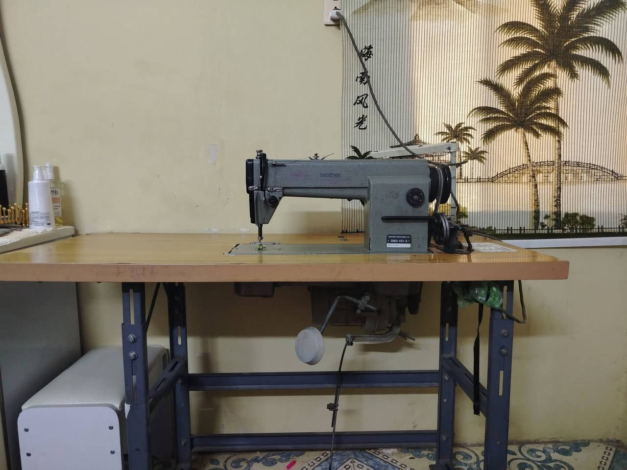 السلام عليكم مكينتين للبيع صناعي مع منزلي مكاني بغداد مدينة الصدر قرب كسرة او عطش اخوان باقي التفاصيل مذكورة ب فيديو هذا رقمي ***********
