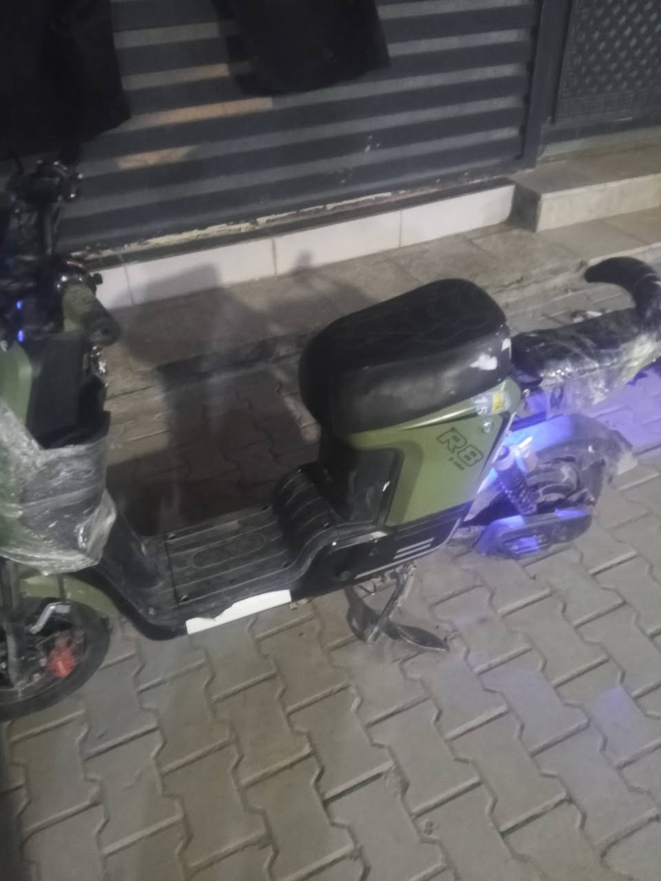 السلام عليكم دراجه شحن للبيع R8السعر 350وبيه مجال
لالستفسار ***********او خاص
