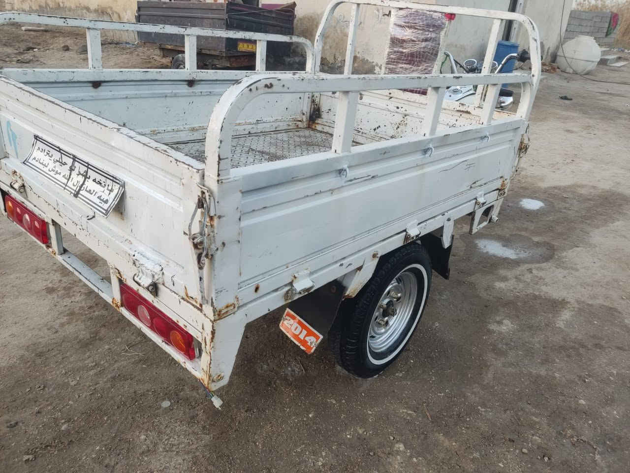 سلام عليكم ستوته للبيع موديل 15 تعمير جديد مكينه مفتوحه بوشه وبستم ستوته كلشي ماعوزها اوراق أصولي مكاني ناصريه مركز صخين رقمي *********** سعر 1600 وبيها مجال للطيبين
