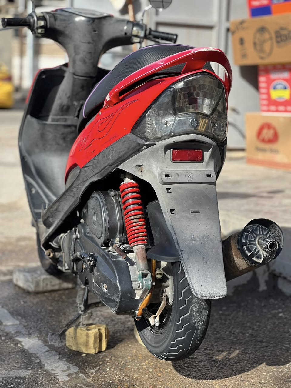 سلام عليكم
ماكس عدله للبيع
بيه تزويد خارجي
صالنصه صجميه الاصليه
قطره دهن
كشن
وصدر
وياله
فقط هاذ التزويد
الدراجه خير من الله  تجي تفحص عجبتك اخذه
السعر 850 وبيه مجال المكان بغداد الامين الثانيه


**إذا كنت صاحب هذا الإعلان وتريد حذفه لأي سبب، رجاءا أرسل رسالة إلى الدعم الفني**