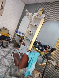 للبيع مري ثنين ورف وكراسي ثنين نضافه ٩٠ 07809740972