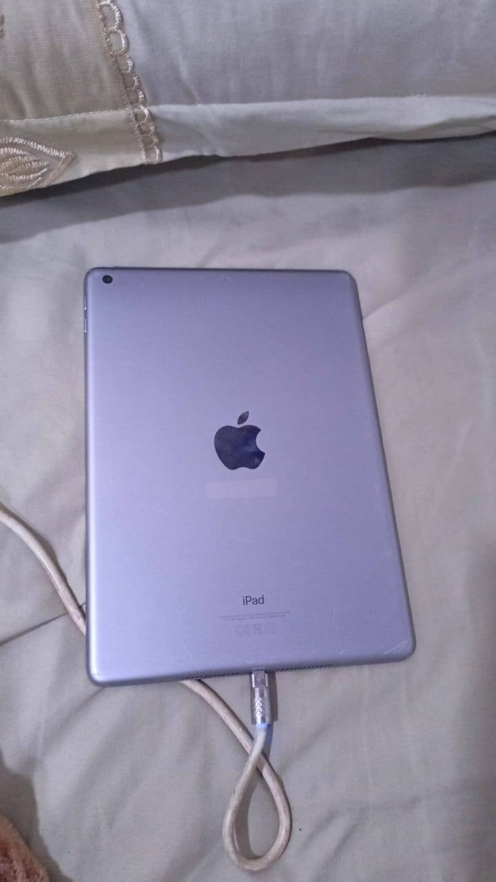 ايباد 6
للبيع مكان قرنه بني منصور مزرعه قرب جامع أهل البيت اتصال *********** سعر ١٥٠وبيه مجال بس بيه كسر بل لامس ما مئثر
