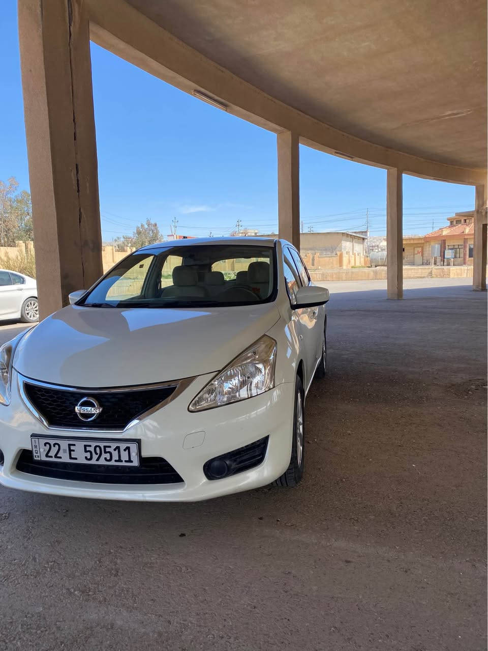 نيسان تيدا ٢٠١٤ 
ته‌نها قه‌پاغ سندق بۆیاخه‌ بێ داخلی 
گێر و مه‌كینه‌ به‌شه‌رت نه‌كرایته‌وه‌
١٤٨ ڕۆشتووه‌ 
سه‌یاره‌كه‌ تا بلێی جوانه‌ 
به‌ناوی خۆمانه‌ سه‌نه‌وی به‌سه‌رچووه‌  ره‌ققه‌می نوێیه‌
كۆیه‌ *********** أربيل, العراق
