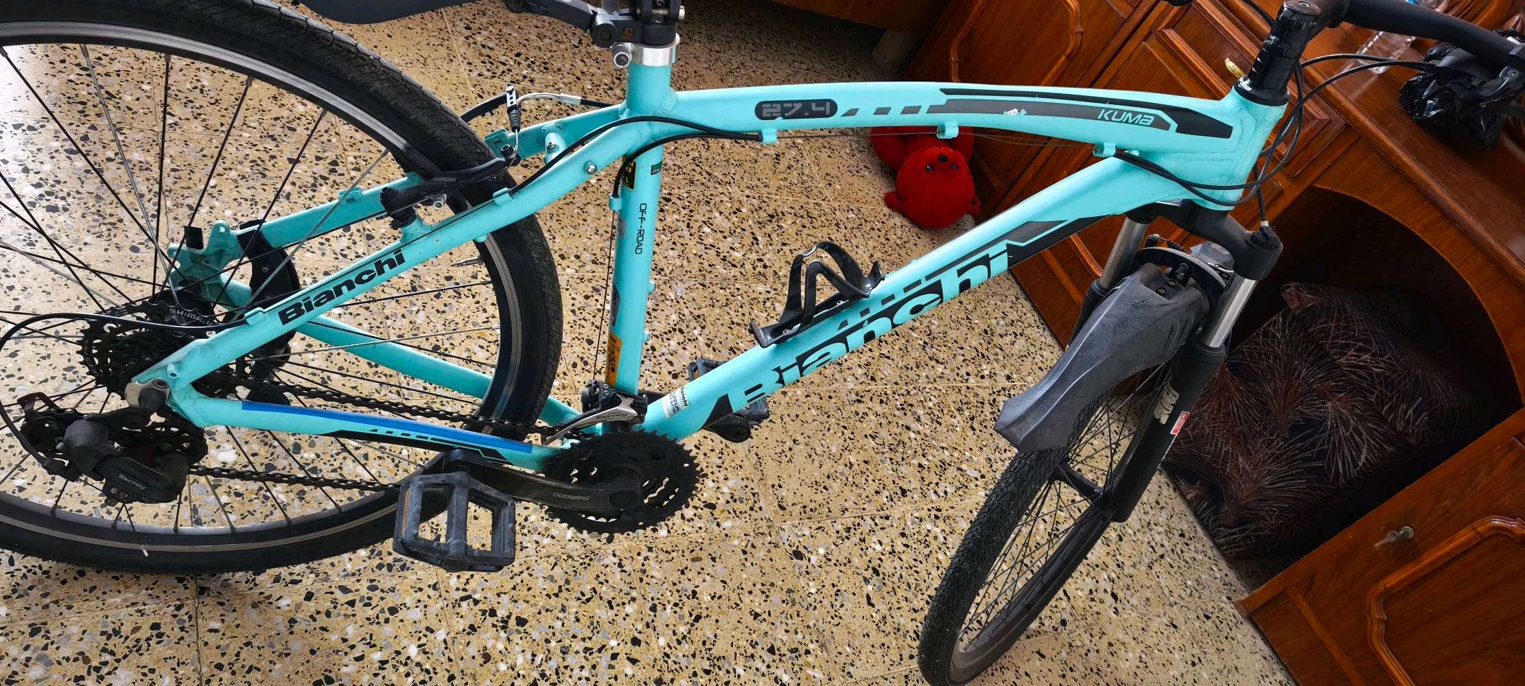 بايسكل حجم 27.5 فول مواصفات معدن المنيوم كير ويدات من شيمانو تايرات ياباني اصلي قفل دبل 