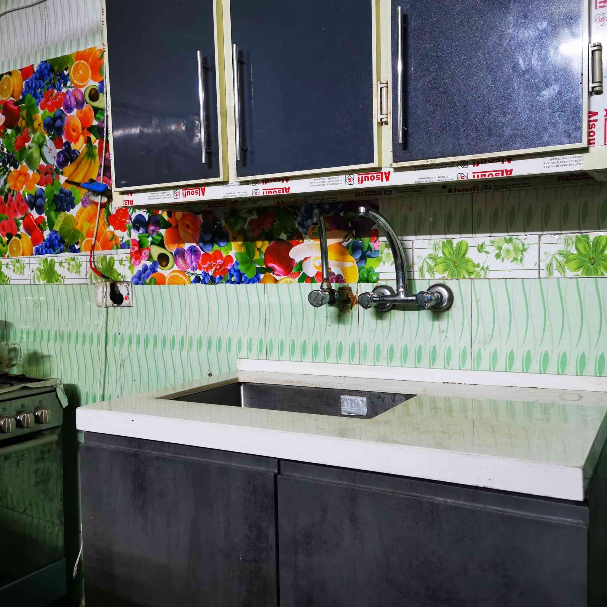 السلام عليكم
سنك مرمر والحوض استل مع ملحق للبيع السعر 175 الف مكان الاعظمية
***********
