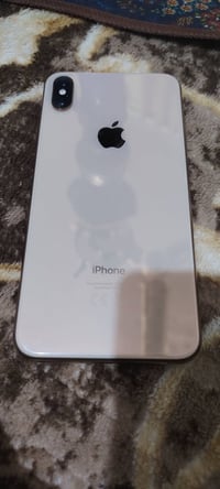 ايفون اكس ايس ماكس ذاكرة 64 بطارية 82 جهاز فول نضافة بلادي شرط افحصة ب...