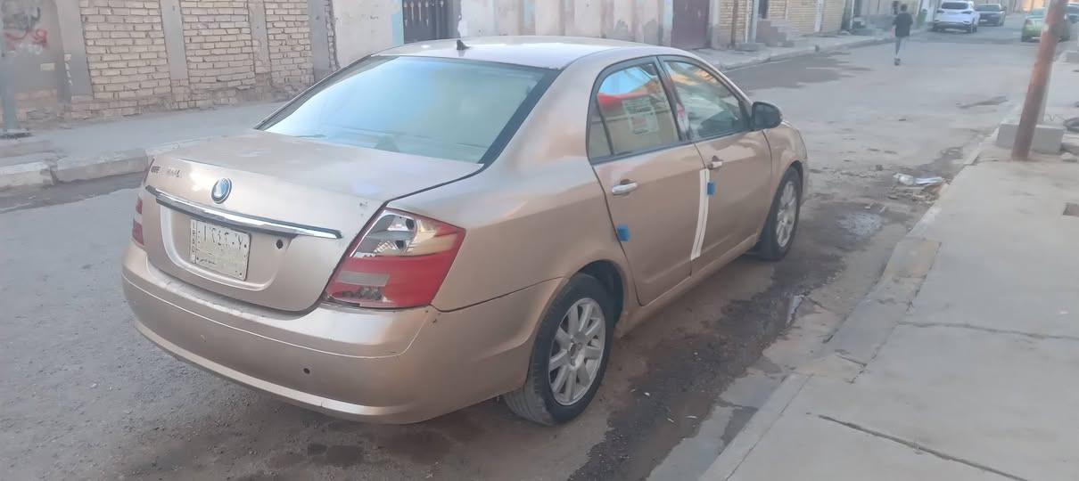 جلي موبل 2013
سنويه صاقطه مامطلوبه مصفره مرور 
مكينه وكير حلوات  تايرات نضاف 
عوزهة حداديه دبلات فاكسه وبكلايت مكسور 
مصبوغه حزام تلكيط خياس 
سعر 25وبيهة مجال راعيهة بلبصره يريد مداور 
***********
