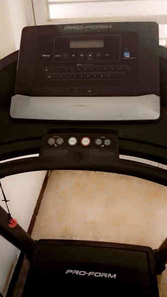 السلام عليكم جهاز جري أمريكي جبلي الأصلي قبل 5 اشهر أخذته ب14 ورقه الله شاهد وهسه عارضه للبيع بسعر كلش مناسب رايده ب 850 قفل الله شاهد لو ما متوازي مابيعه بهيج سعر وبالعافيه ع الياخذه مكاني بغداد البلديات ***********
***********
