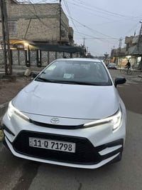 للبيع  كورلا هايبرد خليجي فول مواصفات جي ار  ماشيه ١٢  سعر ١٥٥  078829...