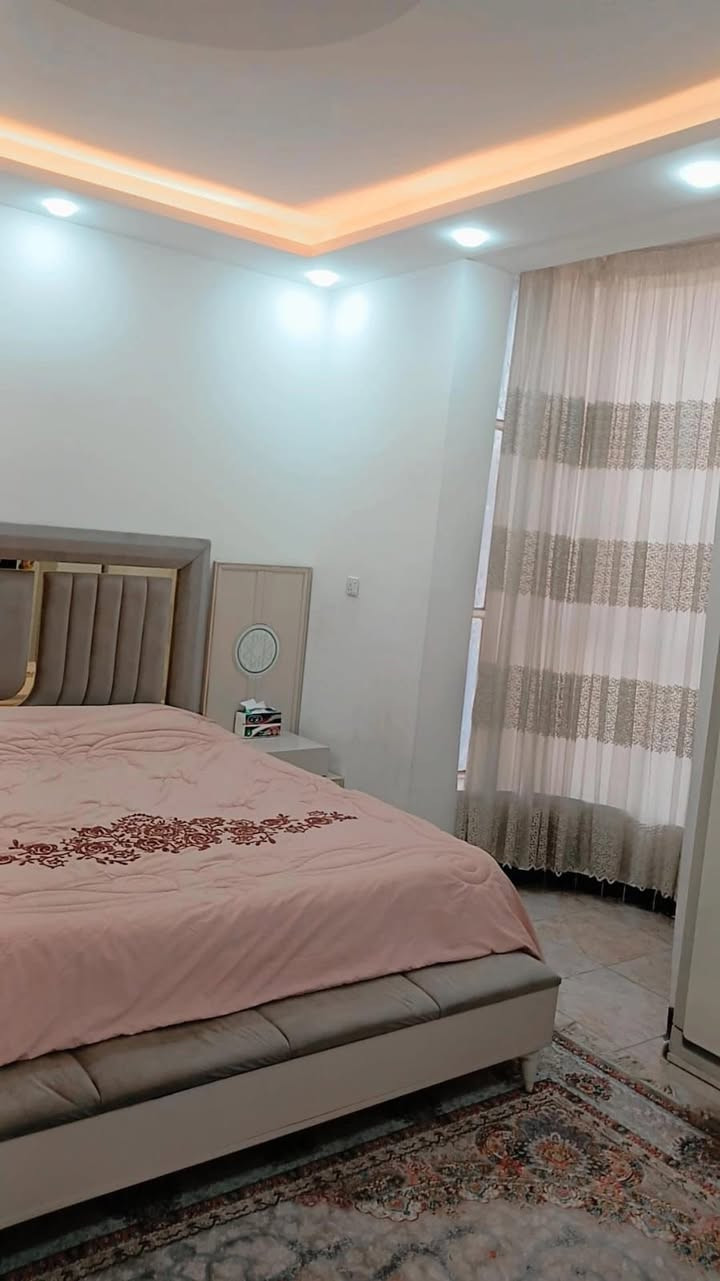 دار للبيع (150) متر ركن مربع في حي الجامعة منطقة 29 شارع (15) 
الواجه 15 والنزال 10
3 غرف نوم صاله و أستقبال و مطبخ حار و بارد وصحيات 

للأستفسار مراجعة مكتب الثقة للوساطة العقارية 
الكائن في حي الغري شارع  (نفط - غري ) قرب قصابيه طارق 
او التواصل على الارقام التاليه 
***********
***********
يتوفر واتساب 

نستقبل_عروضكم_العقارية_في_كافة_احياء_النجف_الاشرف_اهلاً_وسهلاً 
#عقارات #عاجل #عقار #متابعة # العراق
