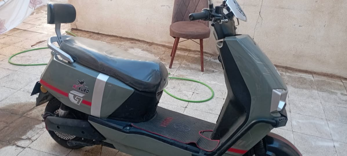 سلام عليكم مطور للبيع شحن سريع 159 نظيف صار اسبوعين من مشتريه بطاريات 6 نظيف السعر 525 ابي مجال التواصل واتساب ***********
