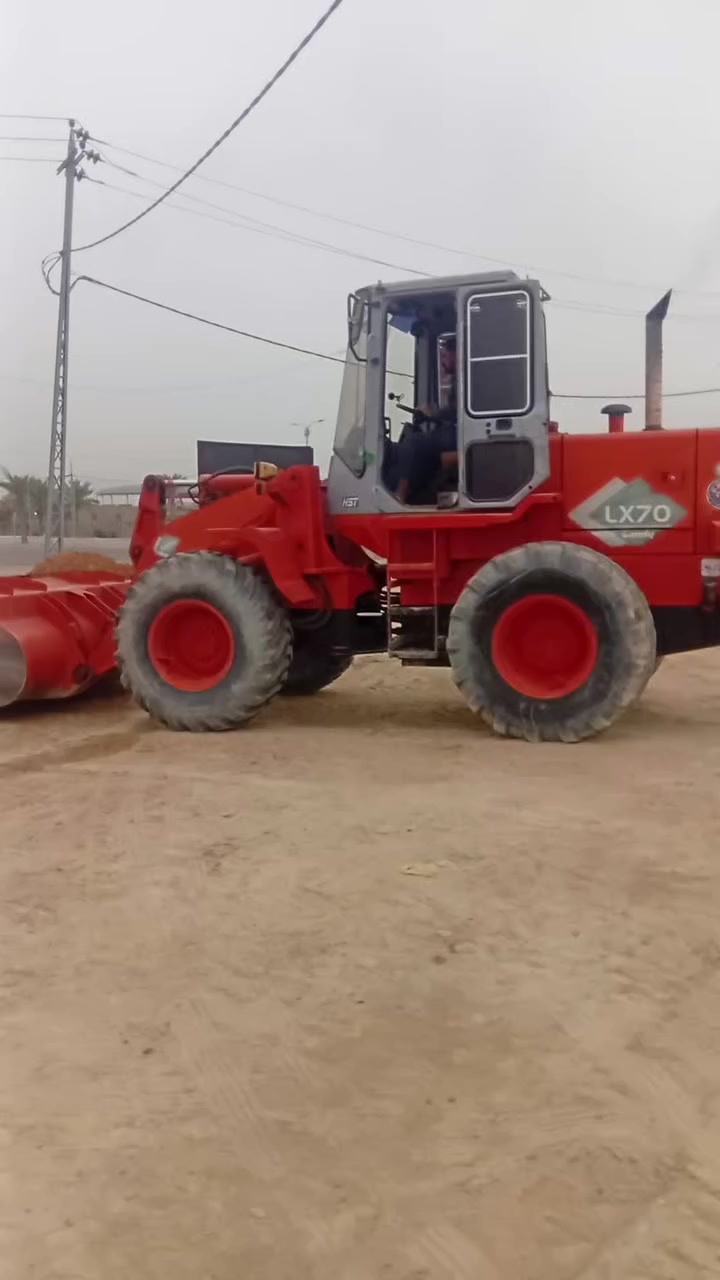 شفل للبيع نوع هيتاشي ياباني حجم 70 رقم قادسية تحويل ثاني يوم موديل 97 كير ميكانيكي 3 نمر
شفل خير من الله نضيف امثر من الصور دف ورفع شرط  مال جناي جاهز برغي مامفتوح. وين
 ميعجبك اشتغل   السعر 195 وبية مجال بصيط  استفسار ***********  واتساب
