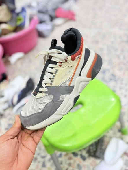 باله فتح اليوم مستخدم
حي الجهاد شارع مركز شباب ***********
