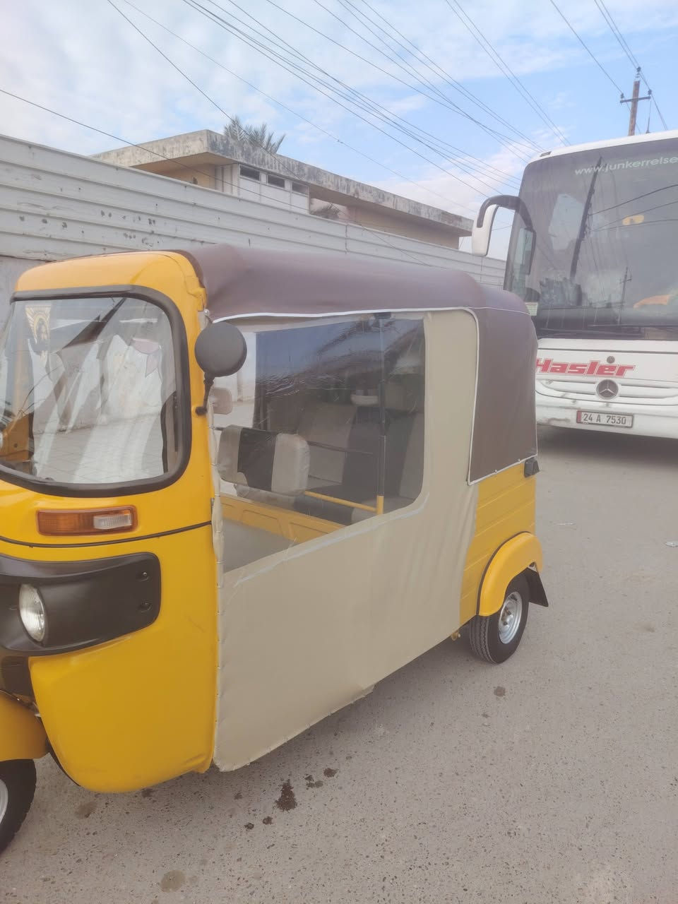 سلا عليكم تكتك 19شهر 11 البيع تكتك نضيفه مكاني بغداد شعب رقم ***********مامتواجد لا عل فيس ولا وتساب
