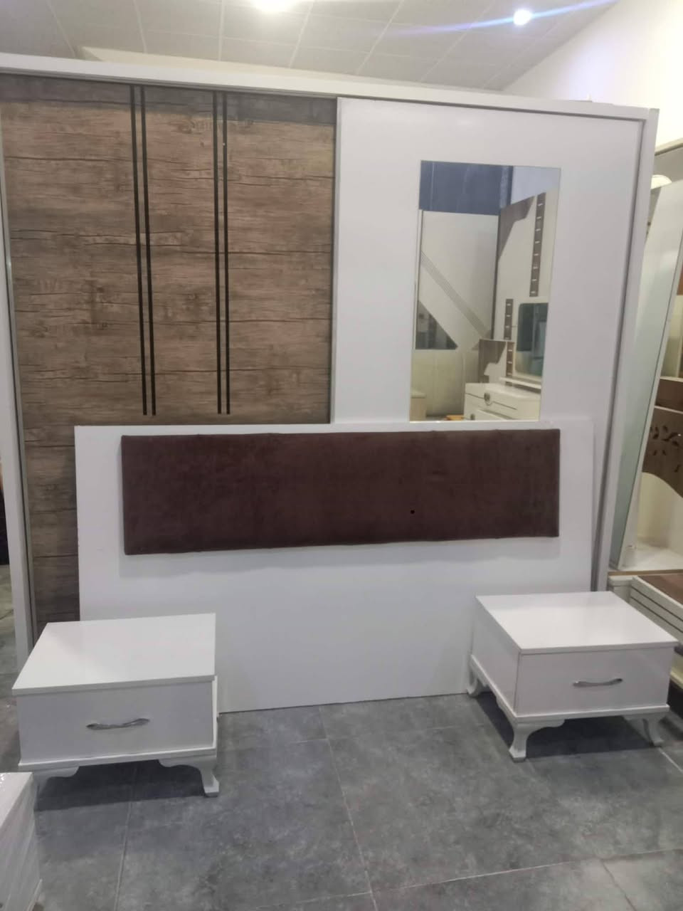 غرفه نوم 6 قطع مع شد ونقل 350  داخل اربيل فقط للتواصل ***********
