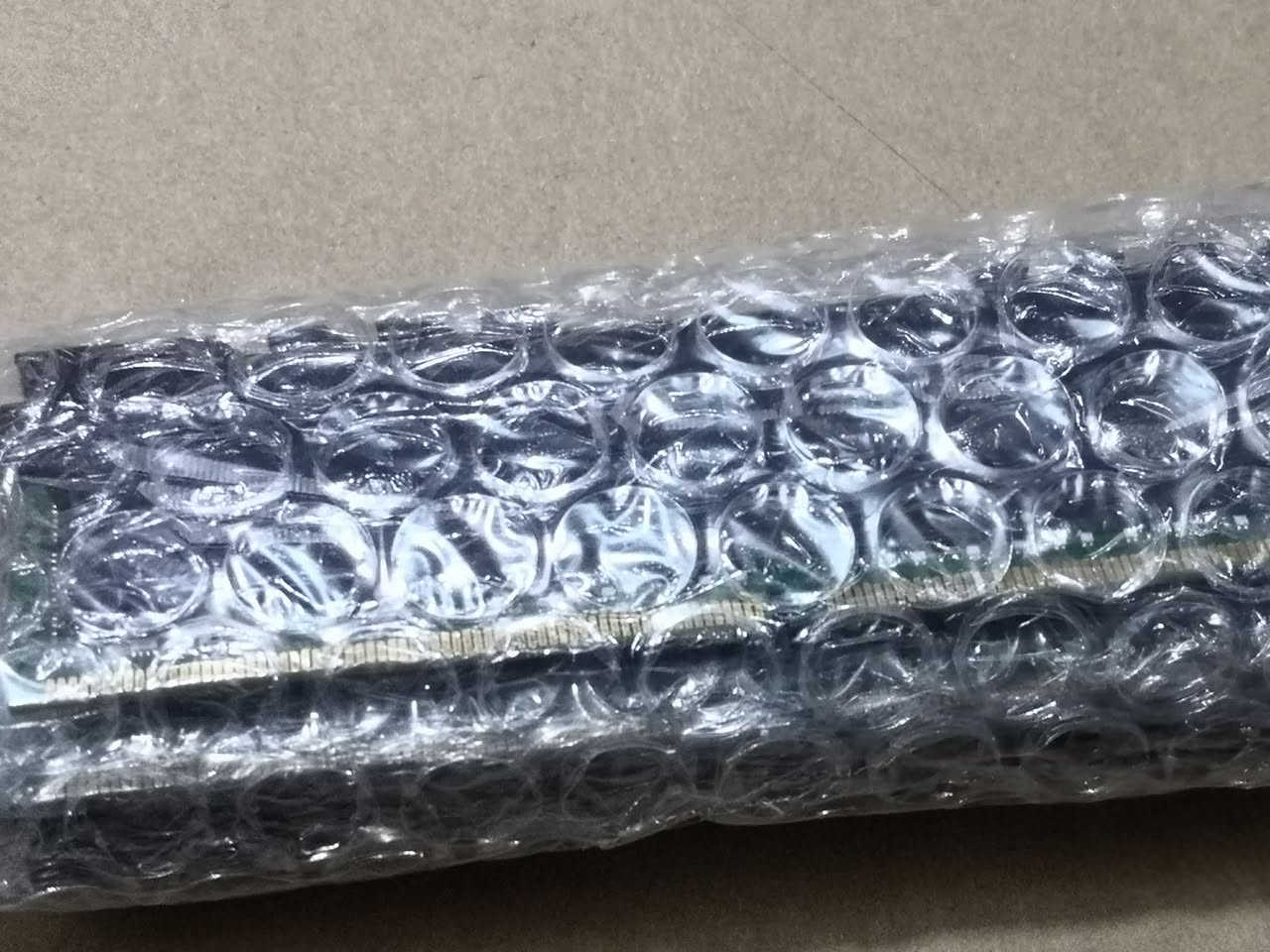 3 قطع رامات جديد بالسليفون كل قطعة حجم 16 كيكا كلهن شلع 175 الف على التم وبالعافية


**إذا كنت صاحب هذا الإعلان وتريد حذفه لأي سبب، رجاءا أرسل رسالة إلى الدعم الفني**