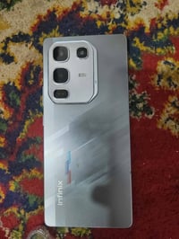 انفنكس نوت ٥٠ برو • مستخدم هواي