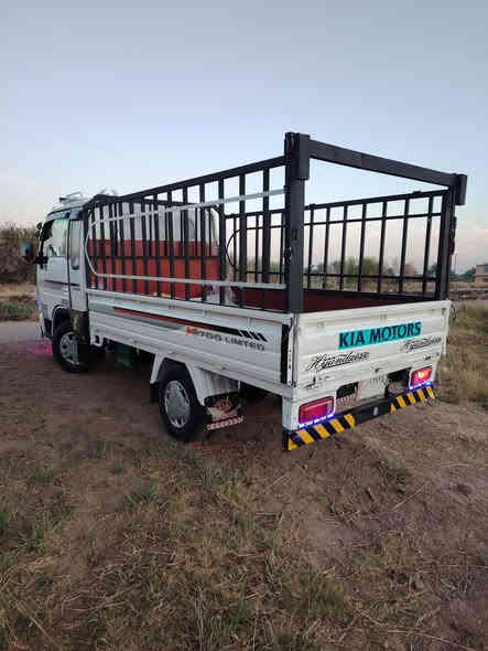 رجائن اقره التفاصيل قبل لا تتصل 

للبيع كيه سامسونك موديل 1999

رقم الانبار الماني مشروع وطني 

سنويه لل28

مكينه كير 3000مال ام عيون مكفولات 

شاصي رقم شاصي كفاله 

تخم تاير جديد صدر نضيف  

كهربائيات شغاله 

صبغ حزام للجماليه 

محجر وياها 

سياره خير من الله  

السعر 45وبيها مجال

مكاني بغداد اطراف التاجي 

***********

***********
