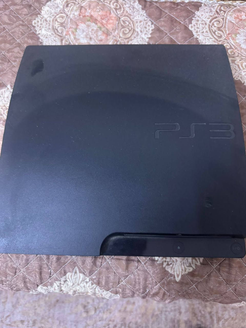 السلام عليكم بلي 3سلم مستعمل نضيف مع كامل الملحقات عنواني بغداد مدينه الصدر السعر 125 وهاذ رقمي عل واتساب *********** عل واتساب فقط
