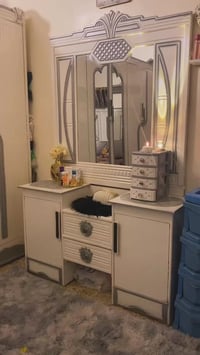 نفرين • نضيفة • سرير ١٦٠×٢٠٠