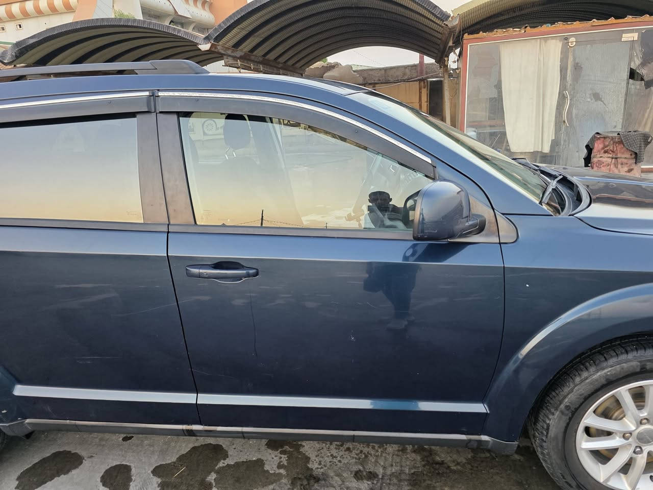 سلام عليكم
للبيع دوج جورني مال جناي مستورده على ايدي من 2015
موديل 2014 
ماشية 139 k
حادثة بسيط والصور مرفقة
محرك 3600
7 راكب
3 قطع تبريد
بصمه 
تحكمات فول 
رقم بغداد بأسمي 
السعر 110 ورقه
مكان سياره الديولنية 
اتصال على رقم . ***********
