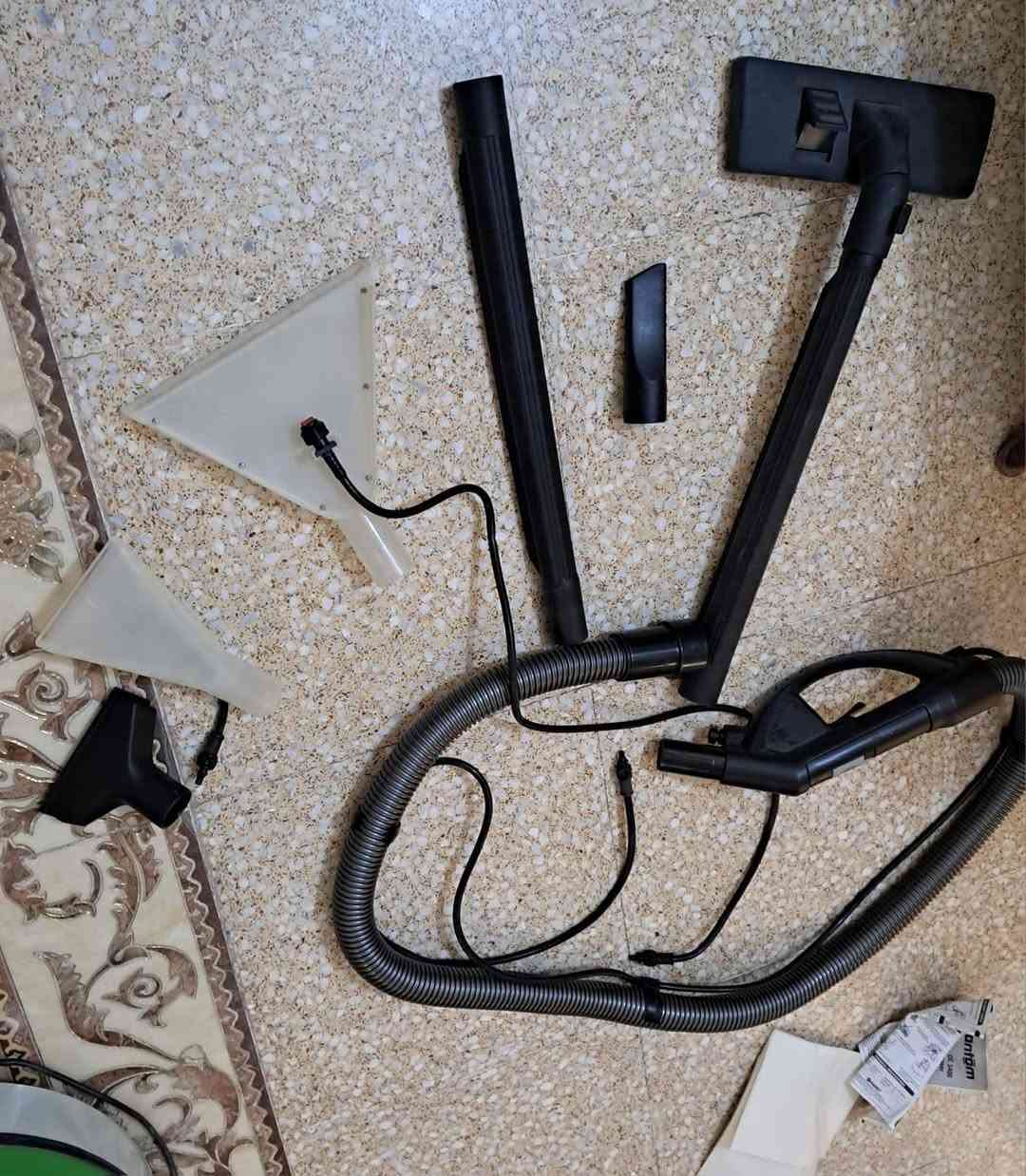 مكنسة كهربائية للبيع جديدة غير مستخدمة  صناعة تركية  سعر 100 وبيها مجال قليل
الشراي يراسلني خاص مكلف بالنشر


**إذا كنت صاحب هذا الإعلان وتريد حذفه لأي سبب، رجاءا أرسل رسالة إلى الدعم الفني**