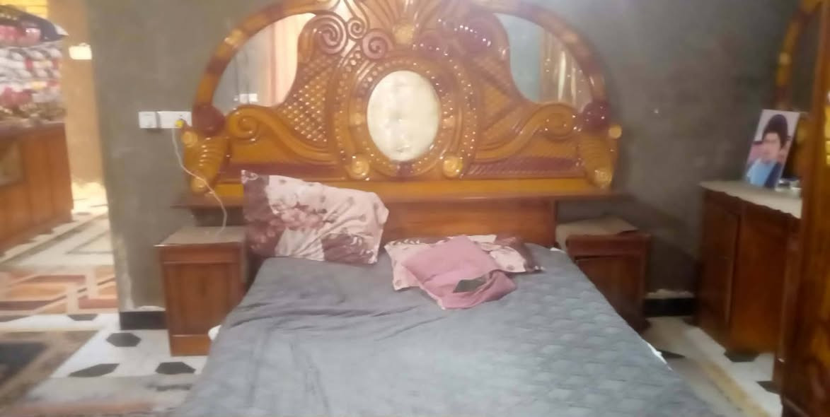 السلام عليكم غرفه نضيفه سعر 350وبي مجال مكان الموفقيه


**إذا كنت صاحب هذا الإعلان وتريد حذفه لأي سبب، رجاءا أرسل رسالة إلى الدعم الفني**