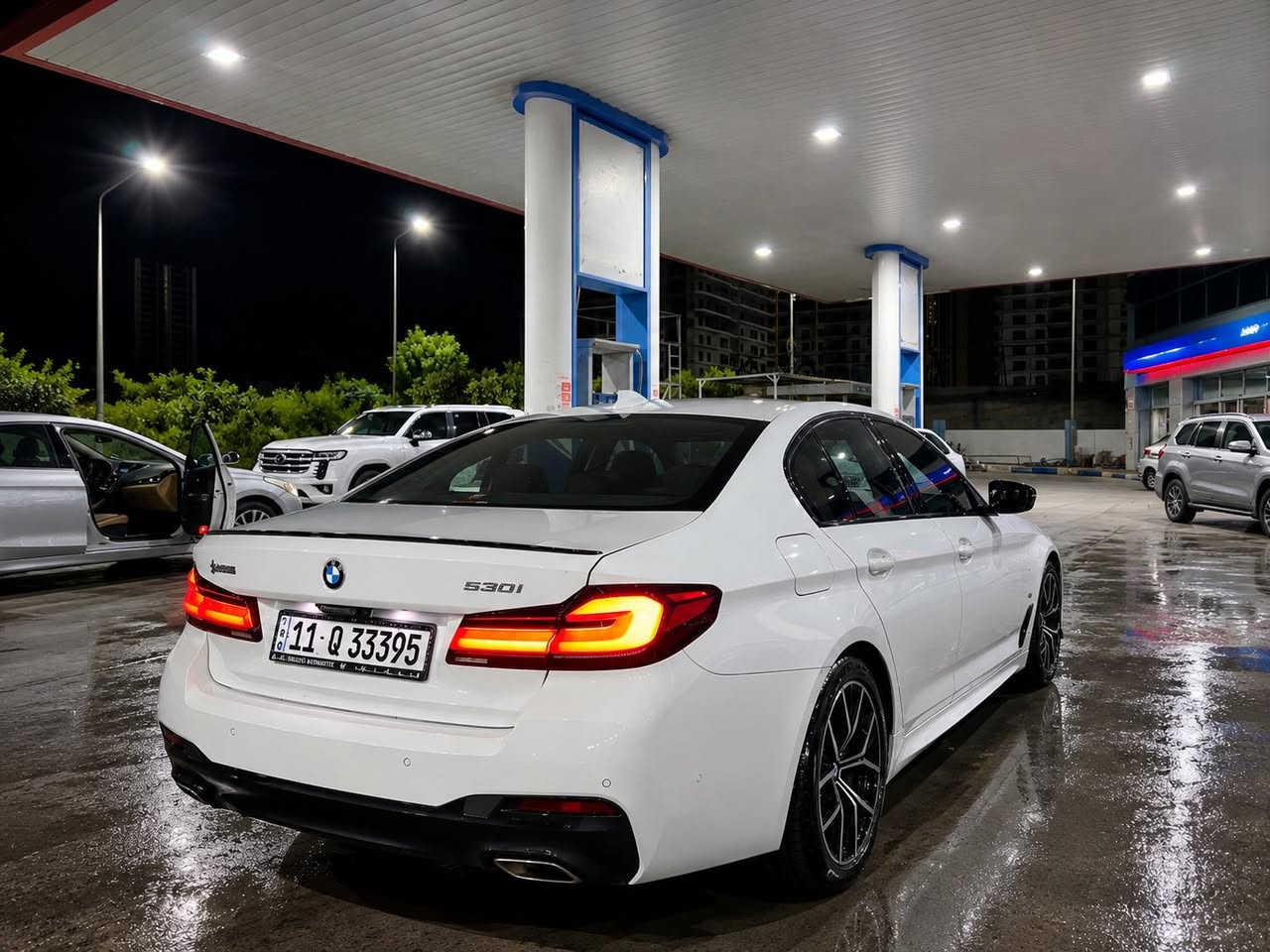BMW 530i G30 M package 2021
وكالة العروش خليجية 
فول مواصفات 1/1
داتا شو 
ابواب شفط 
ساوند سستم هارمن كاردون 
مقاعد 700
5 بردات 
للمراوس برانج فوك 2019 وفوك


**إذا كنت صاحب هذا الإعلان وتريد حذفه لأي سبب، رجاءا أرسل رسالة إلى الدعم الفني**