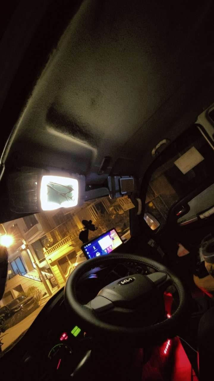 کیا ٢٧٠٠ بۆ فرۆشتن بۆدێلی ٢٠١٠ پێش و دوای کراوە بە ٢٠٢٤ سەیارەکە نمونەیە لە جوانی کەلەکەی کامل بۆیاخە بێجگەلە سەقفی لەسەر کاڵ بونەوە بۆیاخە بێ دەعم و بێ لێدراوی سەیارەکە گێڕ و مەکینە و پەمپ و دوکەل و دار و بەردی بە شەرتی ١٠ فیتەر هەموو گیانی بە شەرت یەک دینار مەسرەفی نییە ناوی سەیارەکە لە مۆدێل ٢٤ جوانترە ماشالڵە کامل مەسرەفە نرخی ٩٧وەرەقە و معامەلەیەکی برایانە هەرکەس مشتەریە تەلەفون بکات یان نامە بنێرێت مشتەریش نیت سەرم مەیەشێنە ڵەگەڵ ڕێزم *********** السليمانية, العراق
