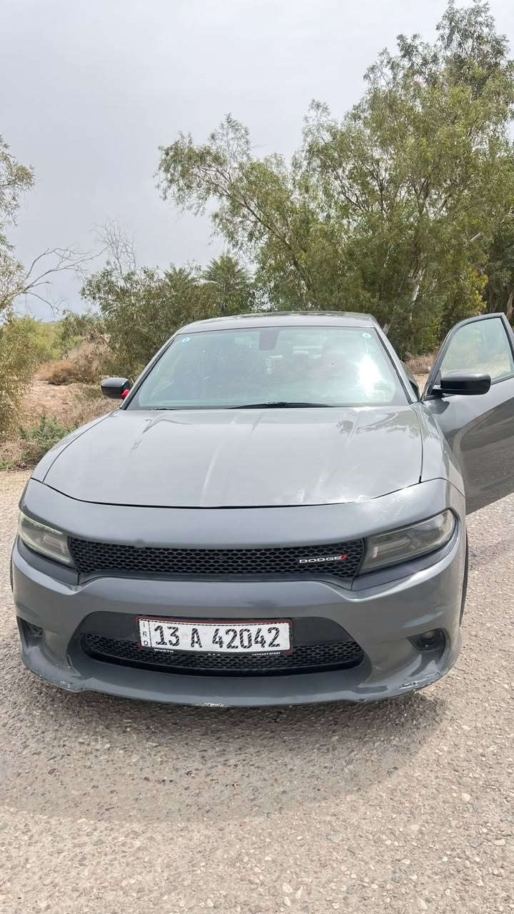 جارجر موديل 17 حادث كما موضح بلسونار اسياره جاهزه من كلشي تحويل ثاني يوم اسياره اباسمي مكاني بصره اسعر 193 للاستفسار اتصل ***********
