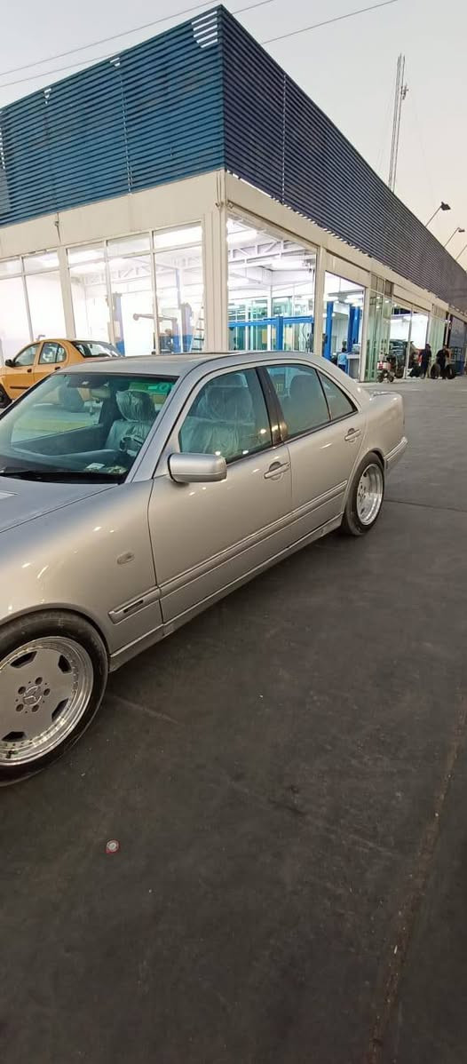 المكان بغداد الشعب ***********
