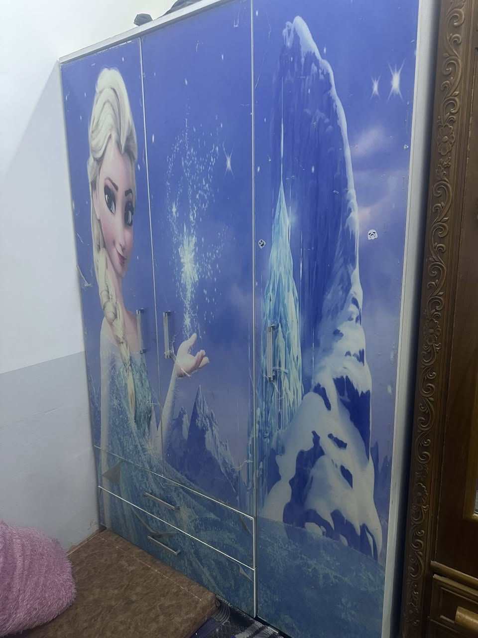 للبيع للتواصل على الرقم ***********
