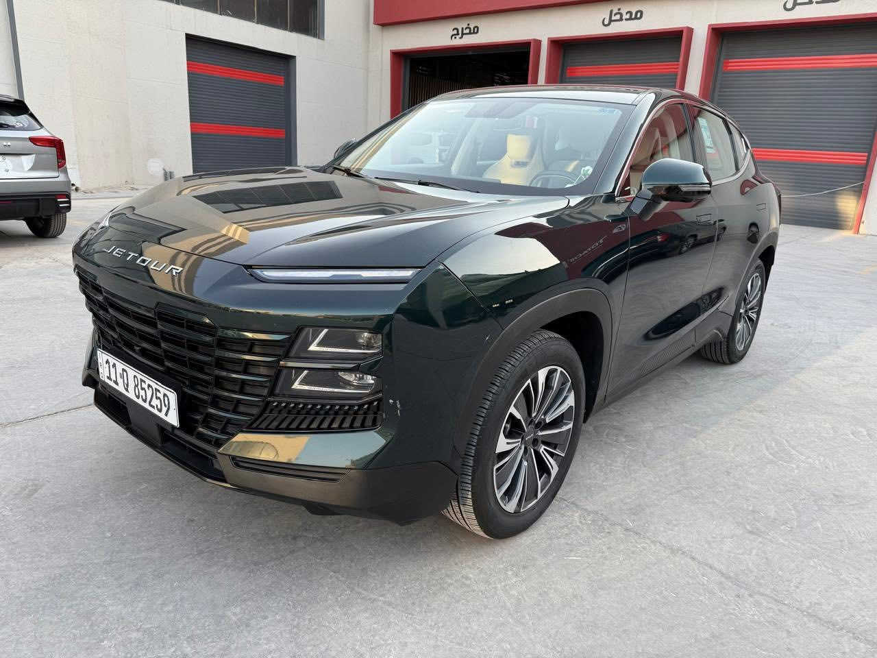 � جيتور داشنك 2025 – فرصة لا تعوّض 🔥
✨ بحالة ممتازة | كفالة عامة | تحت الضمان

إذا تريد سيارة فخمة + عالية + عملية + مواصفات متكاملة فهذا الخيار المثالي 👌

🔢 العداد: 46,000 كم
🛡️ الضمان: ساري (كفالة عامة)

⭐ أبرز المواصفات:
✔️ دخول ذكي (بصمة)
✔️ تشغيل عن بعد
✔️ كشنات جلد أبيض فخم
✔️ مقعد السائق كهربائي
✔️ لوحة عدادات ديجيتال
✔️ كاميرات 360 درجة
✔️ شاحن هاتف لاسلكي سريع
✔️ حساسات خلفية
✔️ سايد بريك بصمة + Auto Hold
✔️ وضعيات قيادة متعددة
✔️ مسند وسطي مع ثلاجة ❄️
✔️ مصابيح زينون أوتوماتيك + LED نهاري
✔️ إغلاق تلقائي للنوافذ
✔️ GPS + نظام ملاحة
✔️ Apple CarPlay / CarBit
✔️ بلوتوث + أوامر صوتية
✔️ نظام صوتي 8 سماعات 🎶

📍 الموقع: النجف الأشرف
💵 السعر: 149
📞 اتصال & واتساب:
***********

⚡ جاهزة للفحص – الجدية مطلوبة
📩 راسلنا الآن قبل ما تنباع
