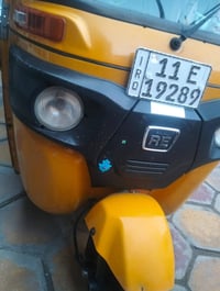 تكتك موديل ٢٠ تكتك مكفول عامه مكينه جديده تعمير بس دوس  سعر ٦٩٠٠ مكاني...