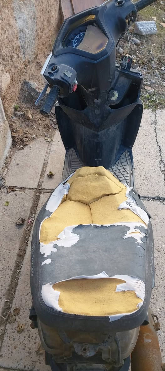 هاي دراجه كدامكم كايمه ب٦٠ الف وبيها مجال بسيط *********** المكان شارع الاحتفالات
