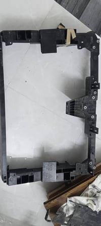 شباك • بدنه اصليه • تصليح خفيف