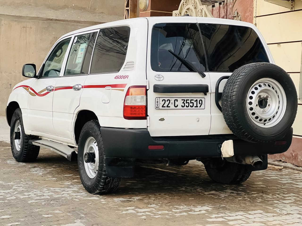 سلام عليكم لاندكروز سلاك
رقم اربيل جديد سنويه 2027

كير عادي  مكينه 6 سلندر 

مكينه وكير وحداديه واكسن جديد 

تخم تاير جديد تبريد ثلج تلث قطع 

كفالة عمه من ضربه صبغ جاليه فقط 

رقم ***********

مكان نجف 

السعر 130 وبيه مجال بيع او مراوس
