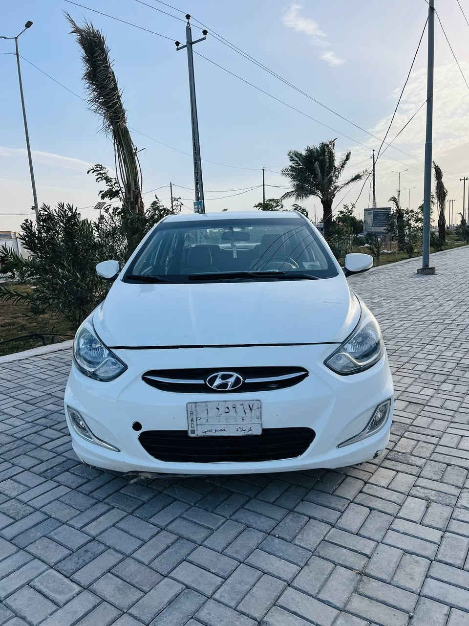 اكسنت موديل 2016خليجي رقم كربلاء مشروع وطني تحويل بلنجف  تحويل مباشر سنويه جديده 2028 فول مواصفات فول تحكمات حسسات فتحه شاشه كامره داخل بيجي خمسه ويل كب كروم اشاير بلمري ABS/UBSمكينه 1600دوش المرغوب اصل قطرتين سياره جاهزه وحلوه وبلواقع احلى من الصور بيها جاملغ خلفي صبغ رش فقط وبيها مكانين صغار صبغ  رش فقط مكفوله من الضربه القويه والتبديل والصبغ عدا المذكور سونار البارحه سوته قبل لا انشر كير ومكينه وتبريد وحداديه وتخم تاير مكفولات السعر 94مكاني نجف رقمي ***********
