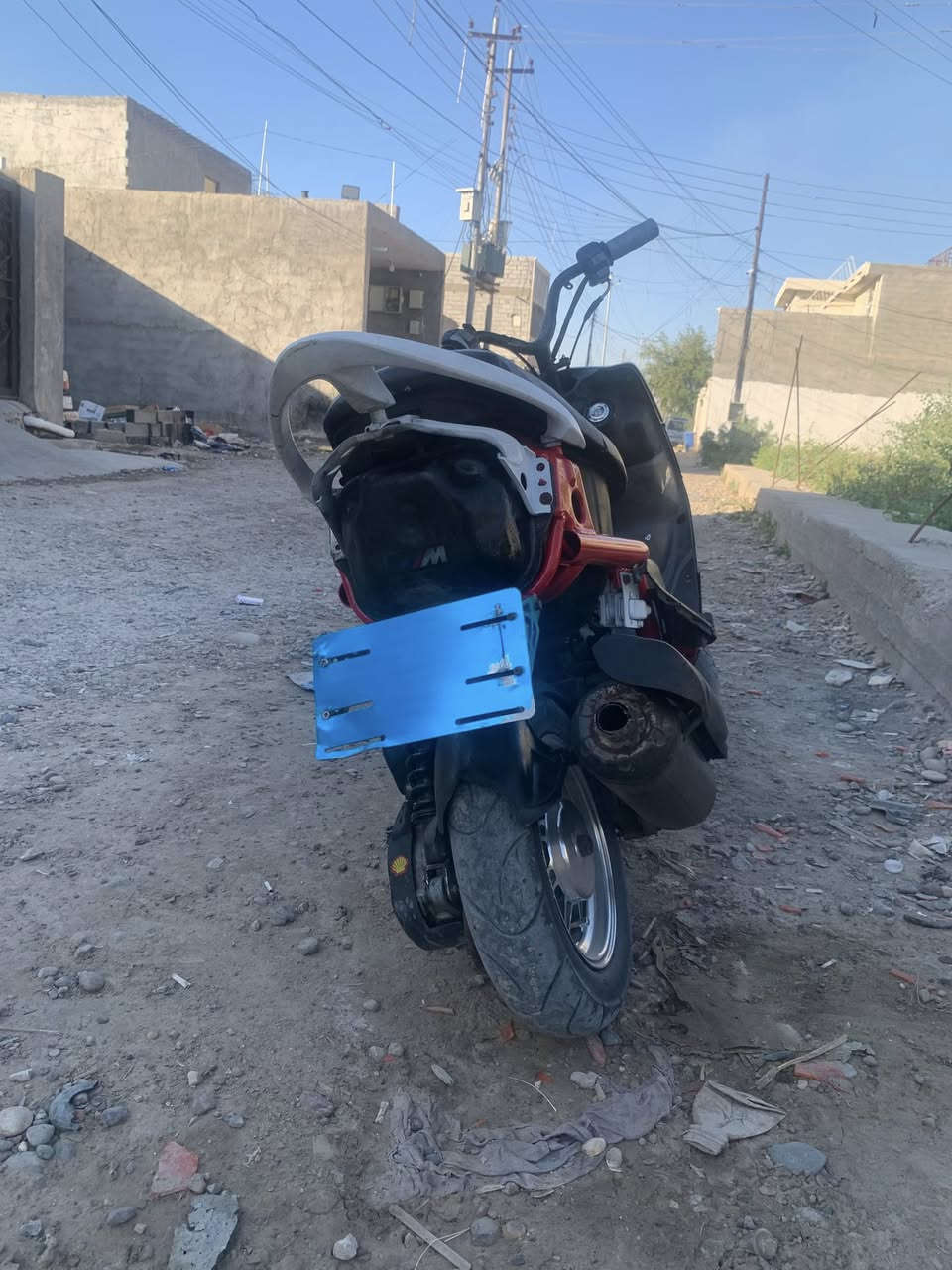 ‏سلام عليكم دراجة ماكس عدلة بلادي دراجة تخبل ناعمة أعيدها300 75 سعرها دراجة تخبل ناعمة نقرأ سلف مكانا بغداد جزيرة سياحية مستعجلة على بيعها أول مرة بدرا طون وفروق￼***********
