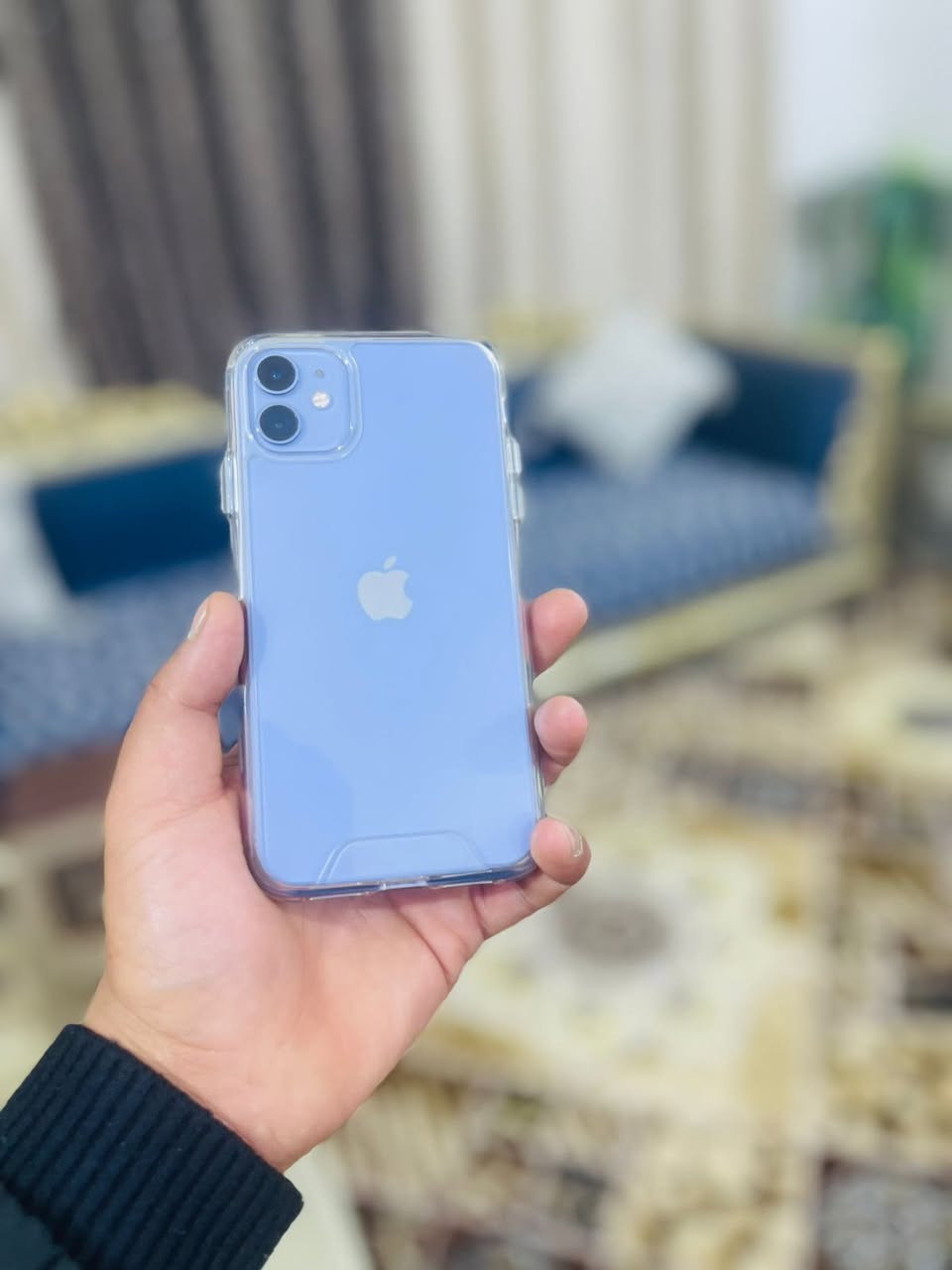 سلام عليكم آيفون ١١ عادي مكاني بغداد الزعفرانيه  مكفوووووول كفاله عامه زلغ واحد مابي بطاريه ٩٥ بل تحديث صارت ٩٣ ذاكره ١٢٨ ضمان مدى الحياه  امانت لله جهاز جديد مبدل  الشاشه اصليه اصليه فيس إيدي شغال عل فحص جهاز مال البيت الشاشه وحق الحسين اصليه اصليه وكاله شرط الضمان فيس إيدي كلشي عل فحص من باب البيت الجهاز مال بيت وما مستخدم فقط كله شغال صوت اتصال كلشي  رقم *********** واتساب جهاز ميتفوت و إذا اكو ١١ برو ماكس اراوس
