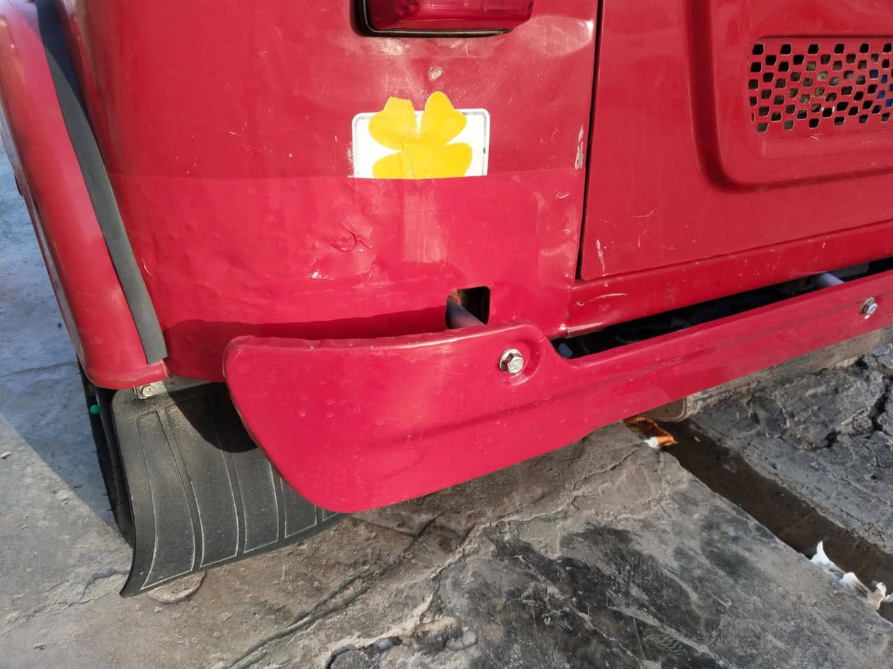 السلام عليكم شباب تكتك للبيع كفاله عامه من عده طخة بس الموديل 22 العنوان ديالى التحرير  *********** سعر خاص
