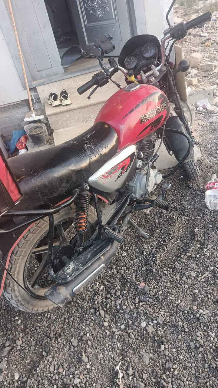 سلام عليكم دراجه بوكسر موديل 2022شهر شهر 10 وراق كامله لا تبخير ولا تنقيص بس بيه. كرنك  بدايته الن محتاج ريد ابيع مستعجل عله بيعته  *********** واتساب وخط متواجد بغداد, العراق
