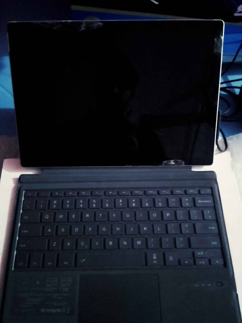 لابتوب مايكروسوفت سيرفس 5 برو Microsoft surface 5 pro مع كيبورد ضوئي 5 ألوان مع شاحن أصلي فقط فيه كسور في الشاشة لا تؤثر على اللمس يشغل طبيعي وأيضاً بطاريته ميتة يعني 0 لاتعمل فقط على الشاحن يعمل الشطره, ذي قار


**إذا كنت صاحب هذا الإعلان وتريد حذفه لأي سبب، رجاءا أرسل رسالة إلى الدعم الفني**