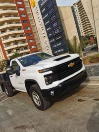 سلفرادو تك  hd 2024 6600 z71 فور ويل كاتي تترقم شمالي ماشيه 59 m .بصمه...