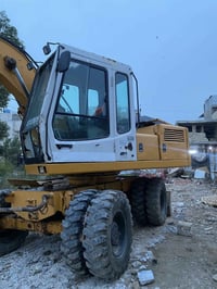 أسلام عليكم لبهير حجم 900 موديل 1998 ميكانيك رقم سليمانيه حفاره جاهزه ...